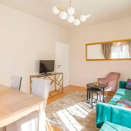 Apartament Fancy And Quiet Top Central Sofia